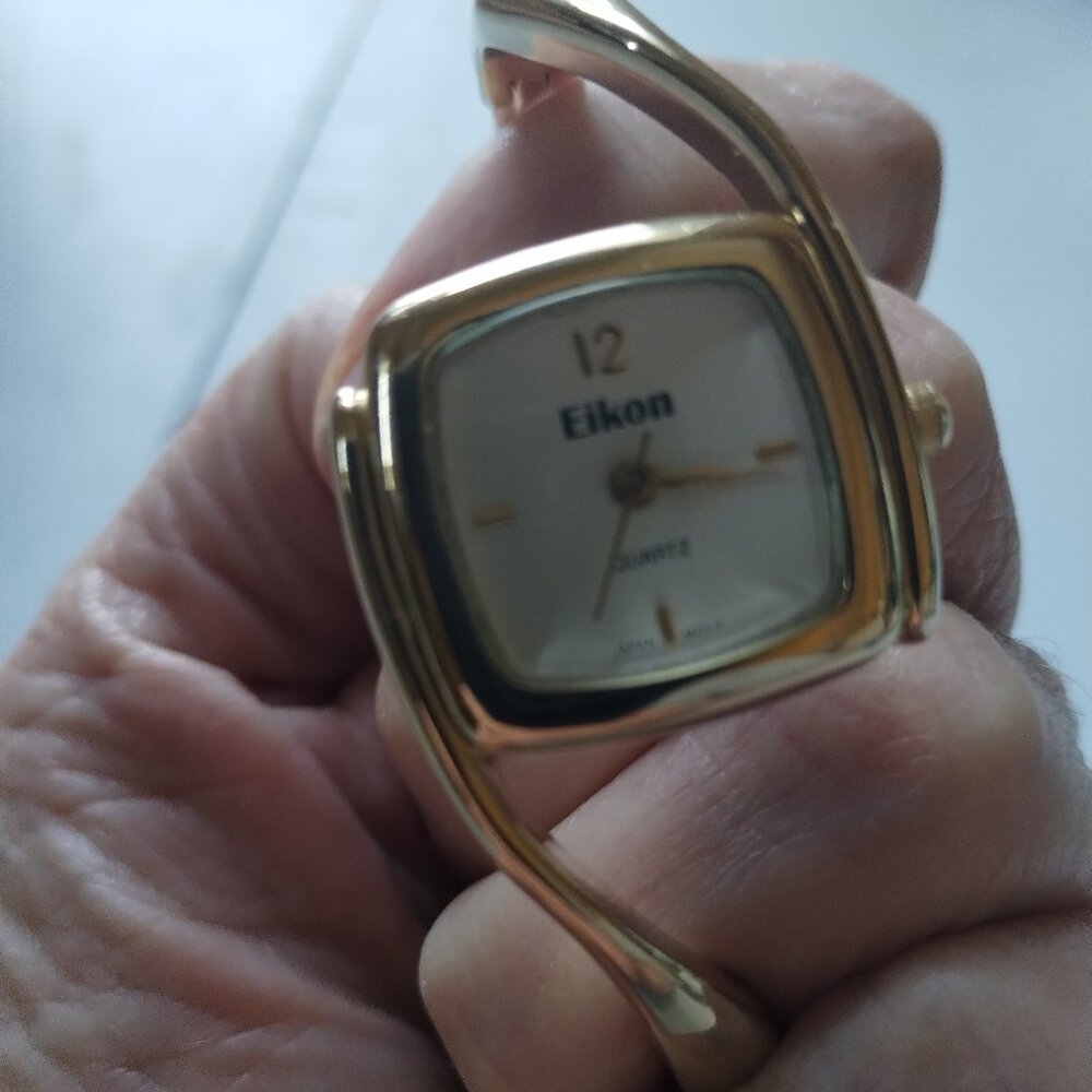 Eikon women watch gold tone